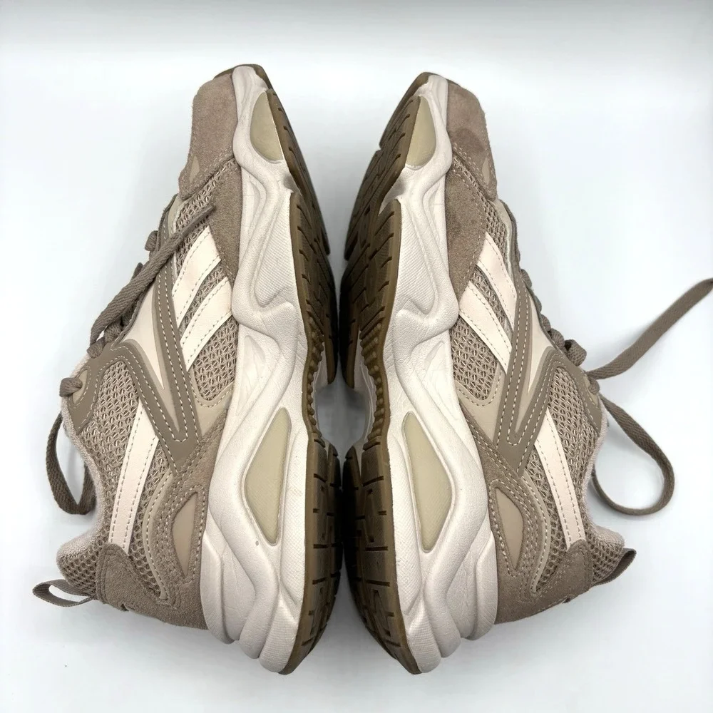 Reebok royal charge
